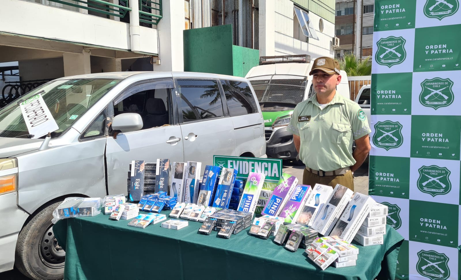 CARABINEROS INCAUTA MÁS DE MIL CAJETILLAS DE CIGARRILLOS DE CONTRABANDO