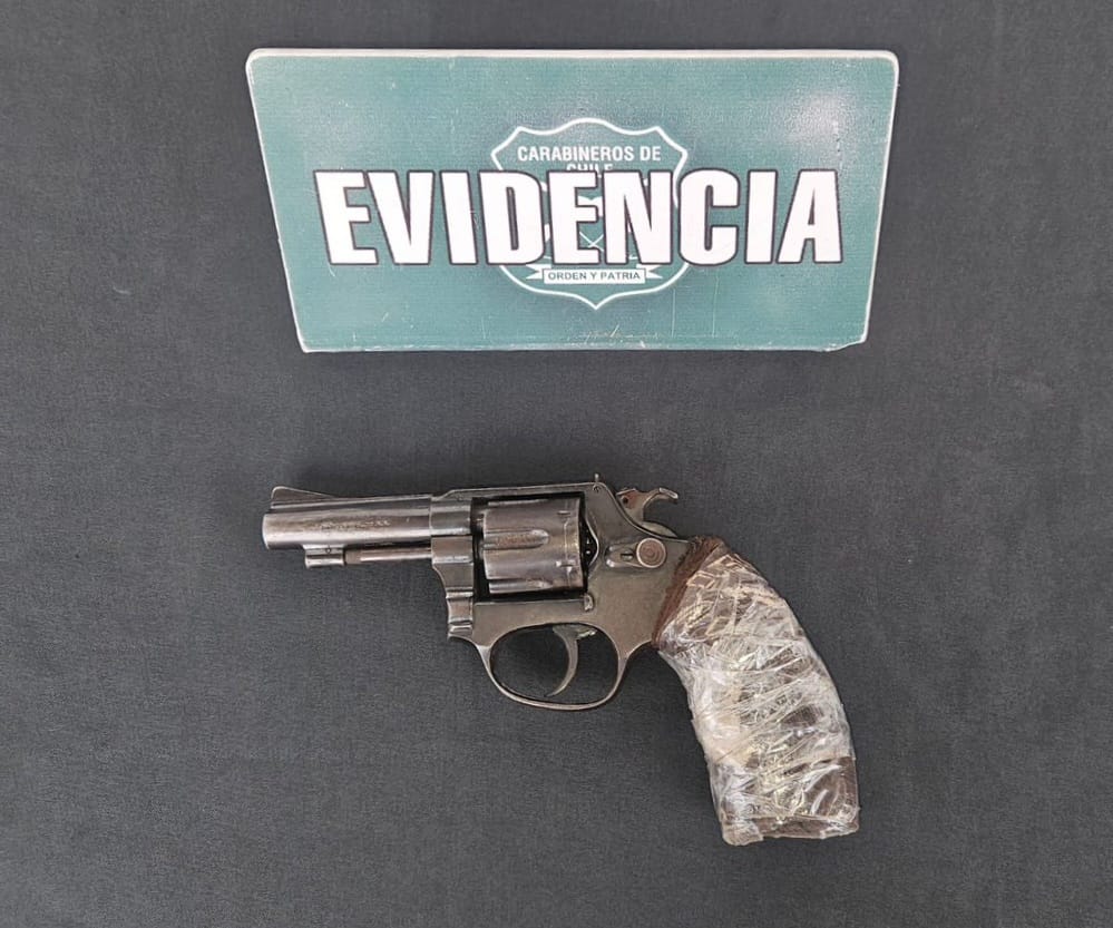 Carabineros incautó armamento en el centro durante patrullaje preventivo