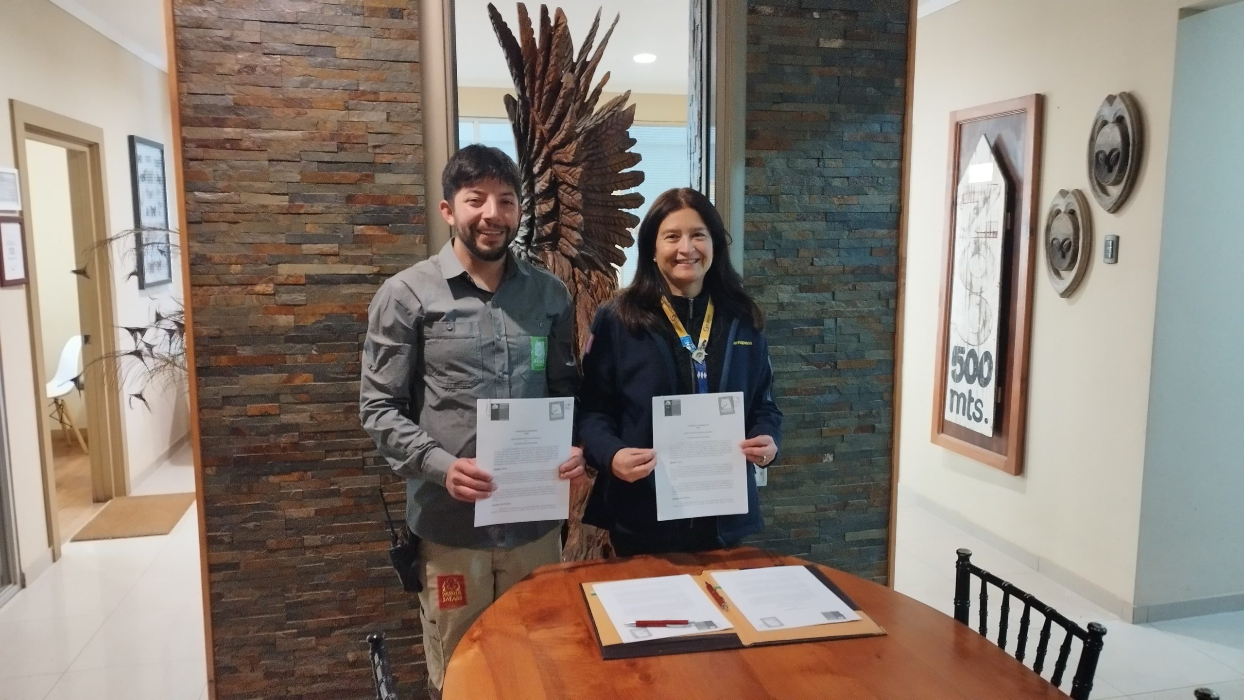 Sernapesca inaugura Mes del Mar con firma de convenio con Safari Conservation para el rescate y rehabilitación de fauna marina.