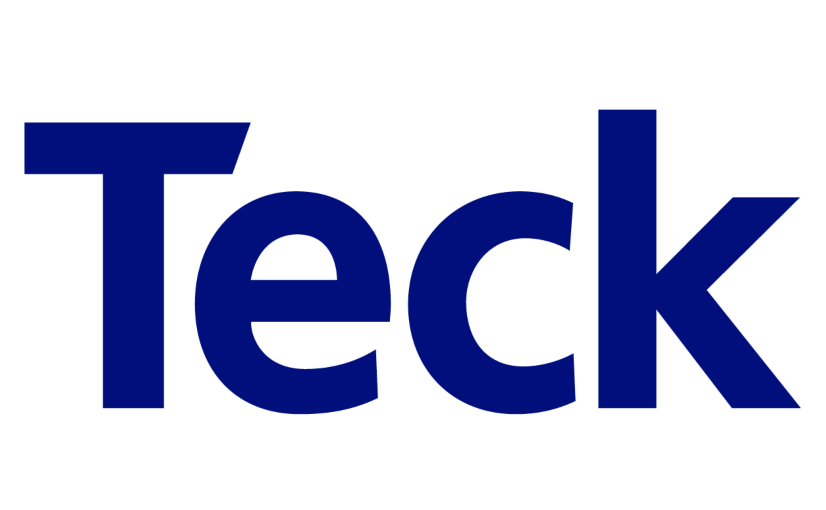 Mujeres de caleta Caramucho se certificaron en Curso de Banquetería.