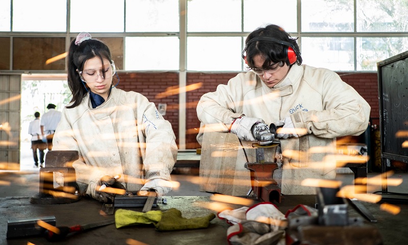 Red Futuro Técnico Mineduc y orientadores de la zona norte abordan desafíos vocacionales y trayectorias formativas en la educación técnico profesional.