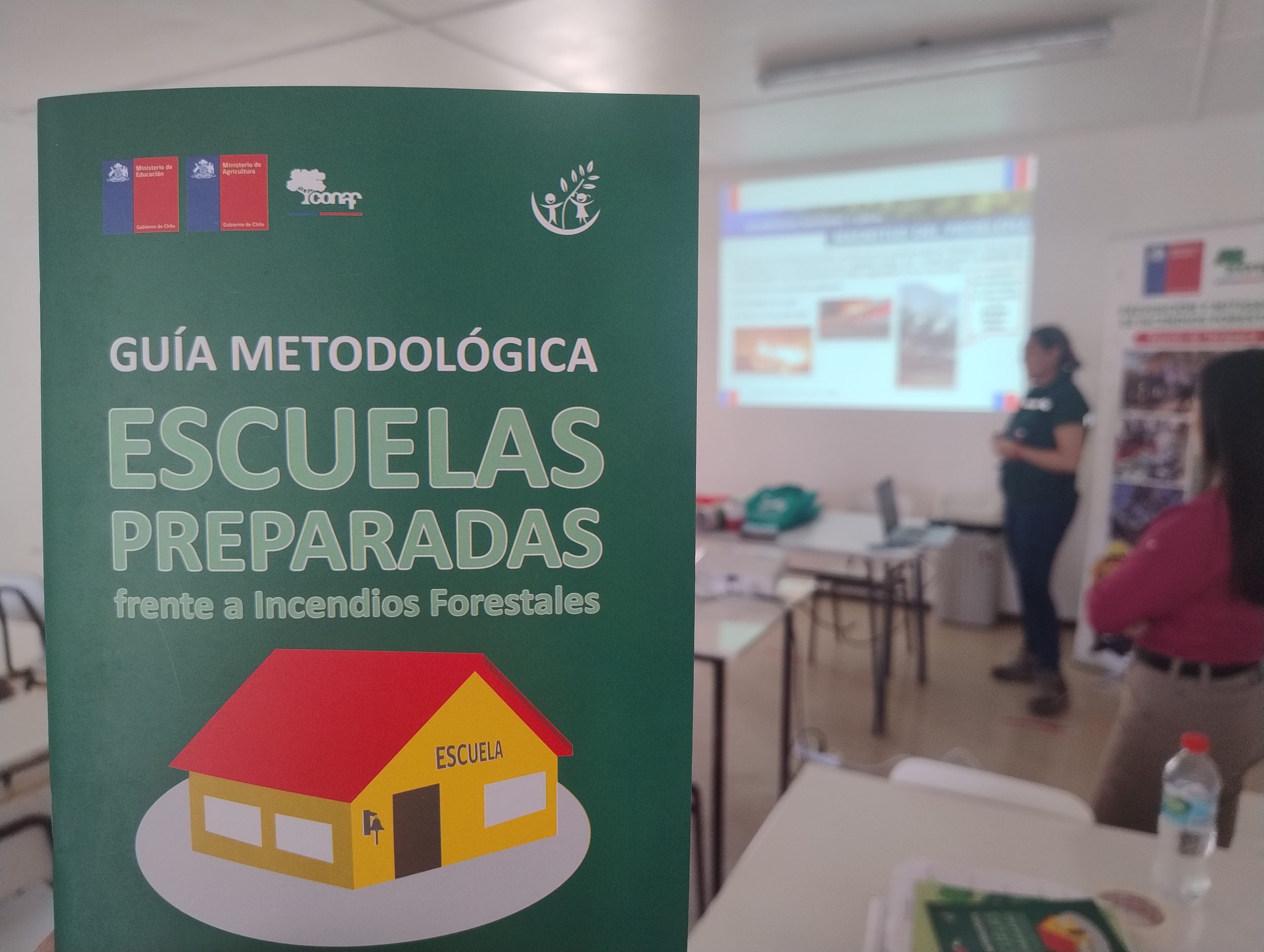 Huara: Localidades de Pachica y Chusmiza ya cuentan con Escuelas Preparadas ante Incendios Forestales.