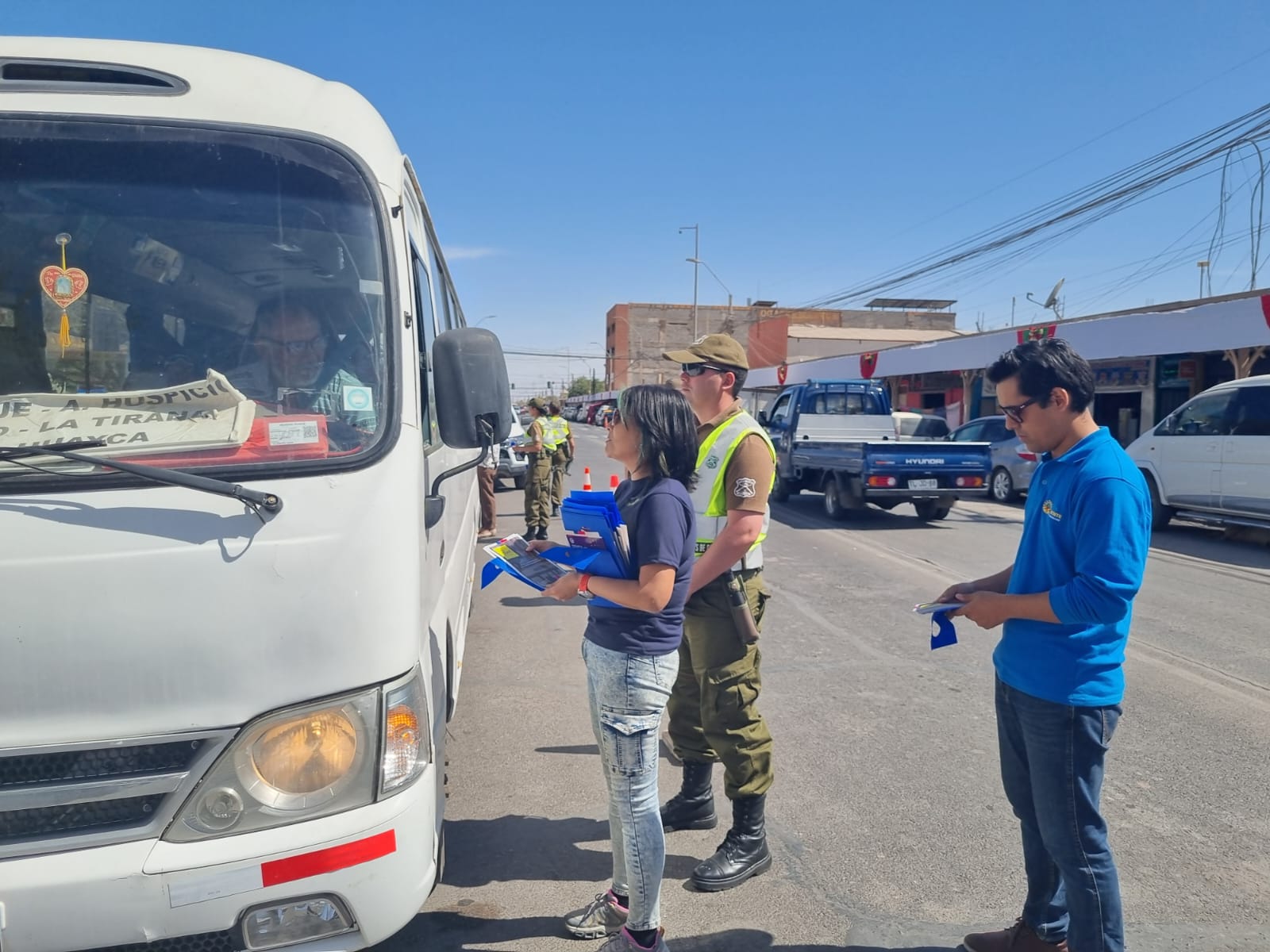 Refuerzan campaña “El Otro Plan”  en Pozo Almonte.