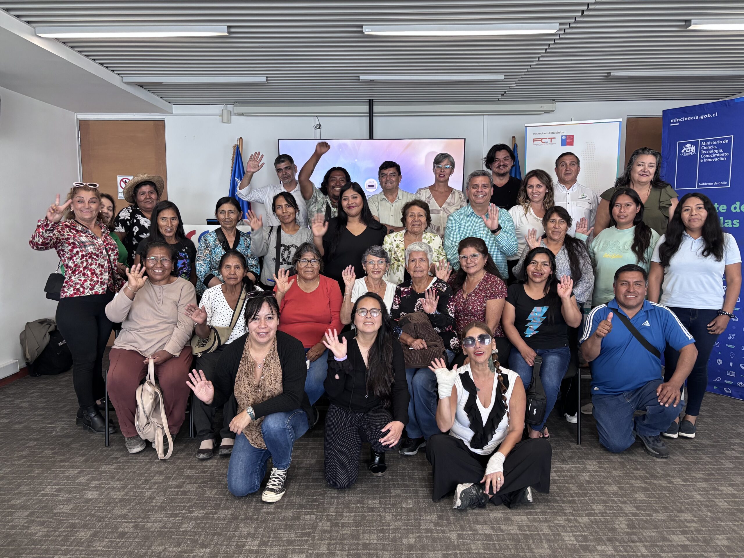 PRIMER TALLER MACROZONAL DE AGROALIMENTOS EN ZONA DESÉRTICA: CONGREGÓ A DECENAS DE AGRICULTORES DE TODAS LAS COMUNAS DE TARAPACÁ.