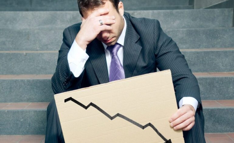 Ipsos: Preocupación por el desempleo en Chile escala 5 puntos porcentuales y supera el promedio mundial.