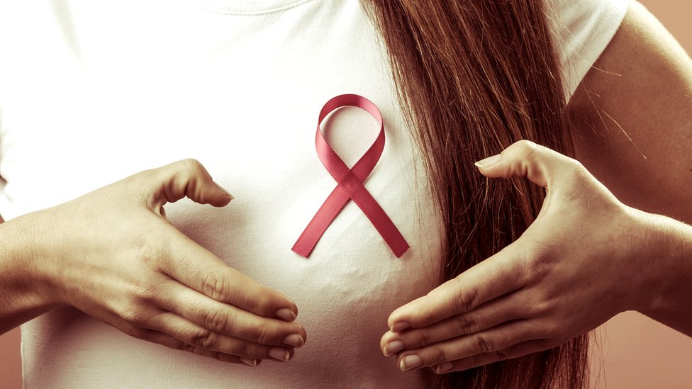 Expertos advierten brechas en acceso a mamografías y llaman a adelantar el diagnóstico del cáncer de mama.